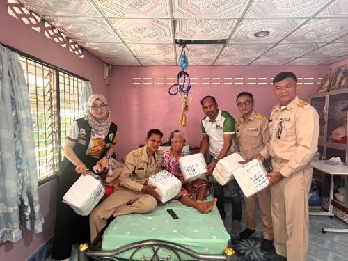 อำเภอเมืองระนองขับเคลื่อนทีมปฏิบัติการตำบล ... รวมใจแก้จนคนหงาว